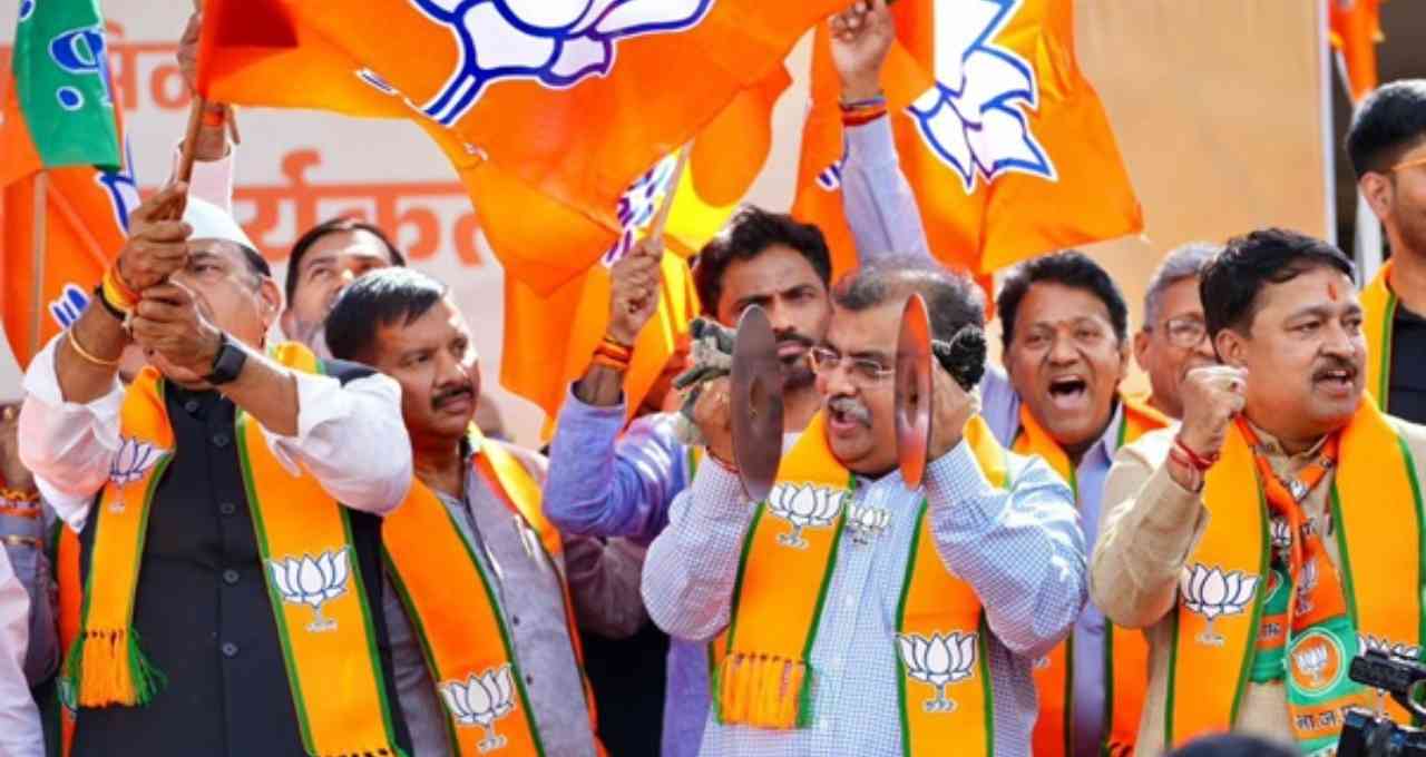 महाराष्ट्र जिल्हा परिषद आणि पंचायत समिती निवडणुकांमध्ये महायुतीचा विजय