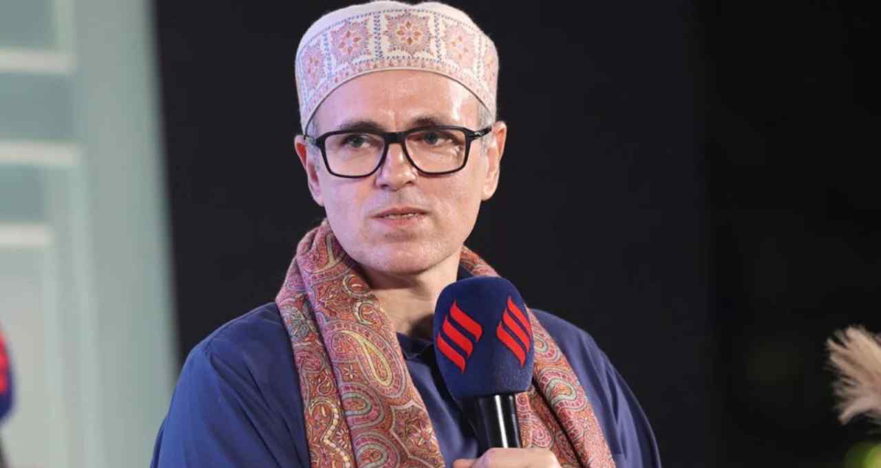 रोपवे परियोजना पर सियासी जंग, कैबिनेट मंजूरी को लेकर उठे सवाल