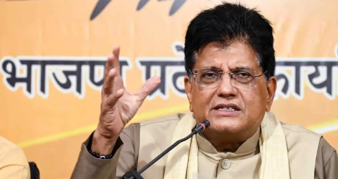 एआई शिखर सम्मेलन के दौरान शर्टलेस विरोध से बढ़ी सियासी तल्खी, भाजपा-कांग्रेस में आरोप-प्रत्यारोप तेज