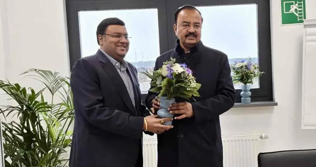 डिप्टी CM केशव प्रसाद मौर्य को नहीं मिला ब्रिटेन का वीजा: जर्मनी से ही निवेशकों से किया संवाद