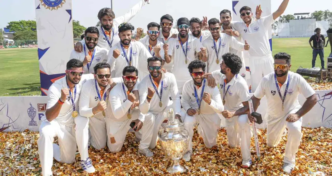 रणजी ट्रॉफी 2026: इतिहास में पहली बार चैंपियन बना जम्मू-कश्मीर, कर्नाटक को पारी की बढ़त से हराया