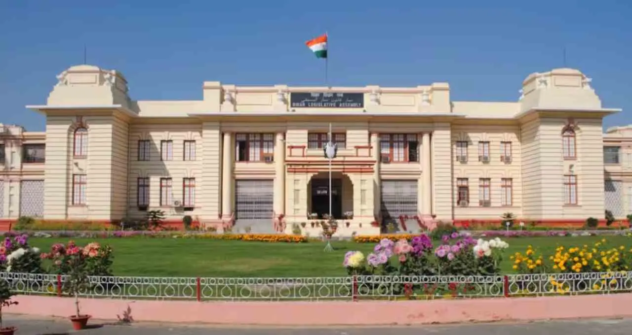 बिहार में 42 विधायकों को हाईकोर्ट का नोटिस: चुनावी हलफनामे पर उठे सवाल, NDA और RJD के नेता शामिल