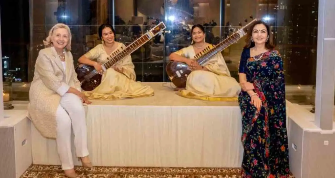 Hillary Clinton का एंटीलिया में Ambani परिवार ने किया शानदार स्वागत, जलवायु और सांस्कृतिक संवाद पर हुई चर्चा