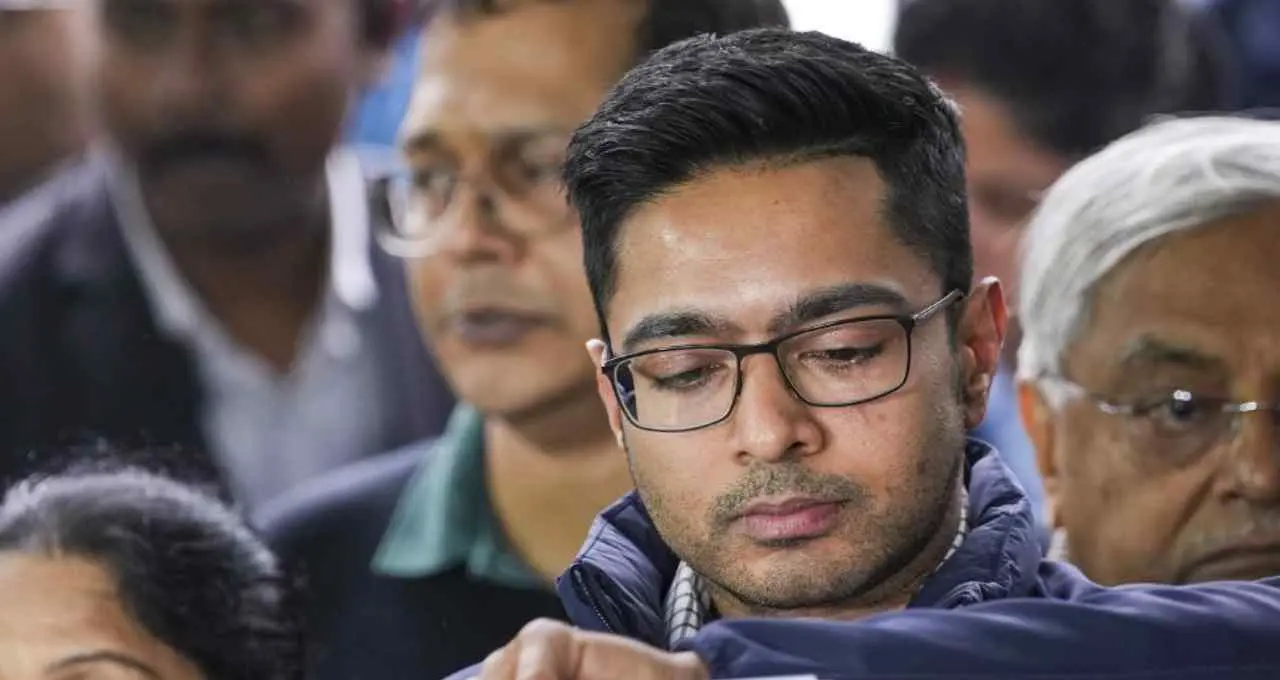 अभिषेक बनर्जी का Election Commission पर गंभीर आरोप, SIR में नियमों का हुआ उल्लंघन
