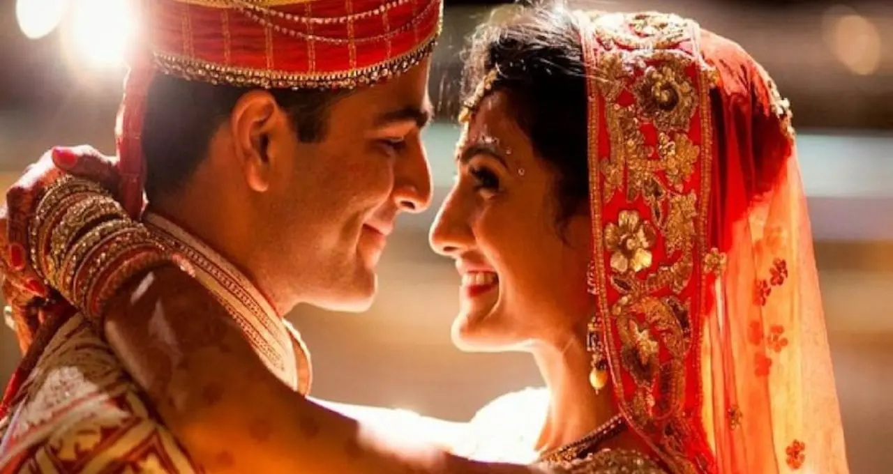 Marriage Registry-তে বড় বদল! বিয়ের আবেদন করলেই মা-বাবার কাছে যাবে মেসেজ, কোন পথে হাঁটছে গুজরাত?
