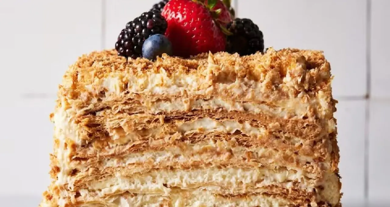 Cake vs Pastry: কোনটা আসলে কেক, আর কোনটা পেস্ট্রি? ৯৯% মানুষই ভুল করেন!
