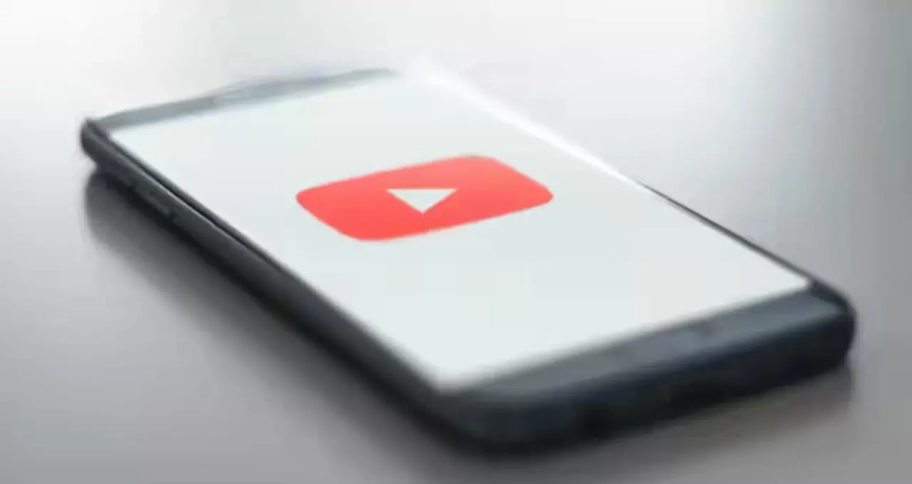 YouTube Down: ভোরে হঠাৎ স্তব্ধ ইউটিউব, ভারত-সহ বহু দেশে বিভ্রাট— সার্ভার ডাউন নাকি ডিভাইস সমস্যা বুঝবেন কীভাবে?
