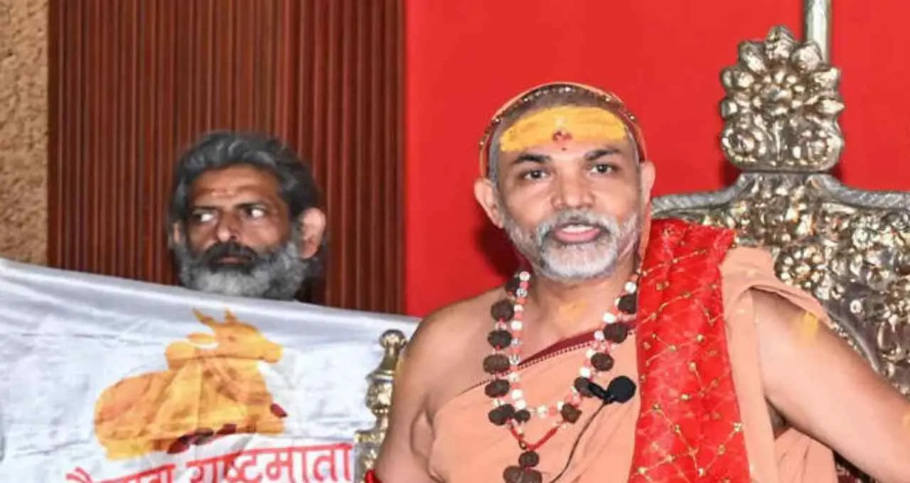 ప్రయాగరాజ్‌లో శంకరాచార్య అవిముక్తేశ్వరానంద సరస్వతిపై పాక్సో చట్టం కింద ఎఫ్‌ఐఆర్ నమోదు
