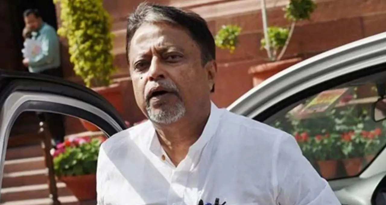 প্রয়াত মুকুল রায়: মমতার ছায়াসঙ্গী থেকে বিচ্ছেদ, ফের ঘরে ফেরা—তৃণমূলের জন্মলগ্নের সেনানির রাজনৈতিক অধ্যায় শেষ
