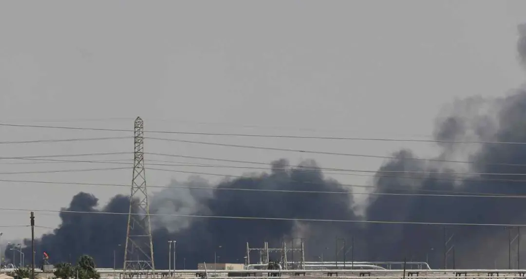 सऊदी अरब की अरामको रिफाइनरी पर ड्रोन हमला, ईरान ने शाहेद-136 से किया अटैक