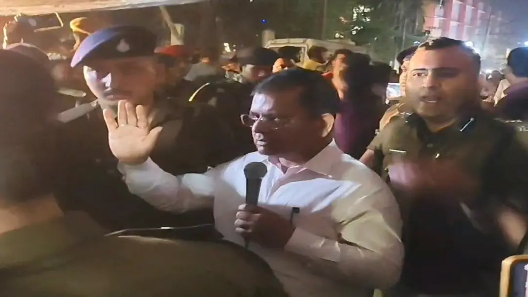 बेगूसराय में बवाल: होमगार्ड भर्ती के दौरान SDM पर लड़कियों ने कॉलर पकड़ने का लगाया आरोप, दो लूटकांड में 3 आरोपी गिरफ्तार