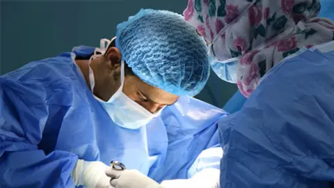 सुल्तानपुर में ऑपरेशन के दौरान मौत: एनेस्थीसिया ओवरडोज से मरीज की जान गई, हालत बिगड़ते ही किया रेफर