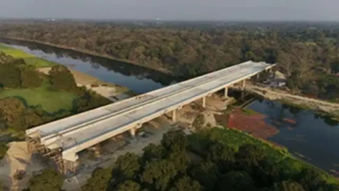 लखनऊ में पीएम टेक्सटाइल पार्क की कनेक्टिविटी अधर में: पुल बनकर तैयार, लेकिन सड़क का अब तक नहीं बना रास्ता