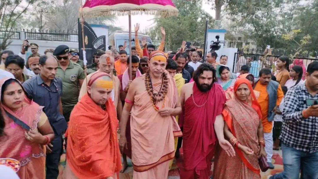 “विश्व में शांति तभी संभव, जब गाय और ब्राह्मण सुखी होंगे”: स्वामी अविमुक्तेश्वरानंद का बयान