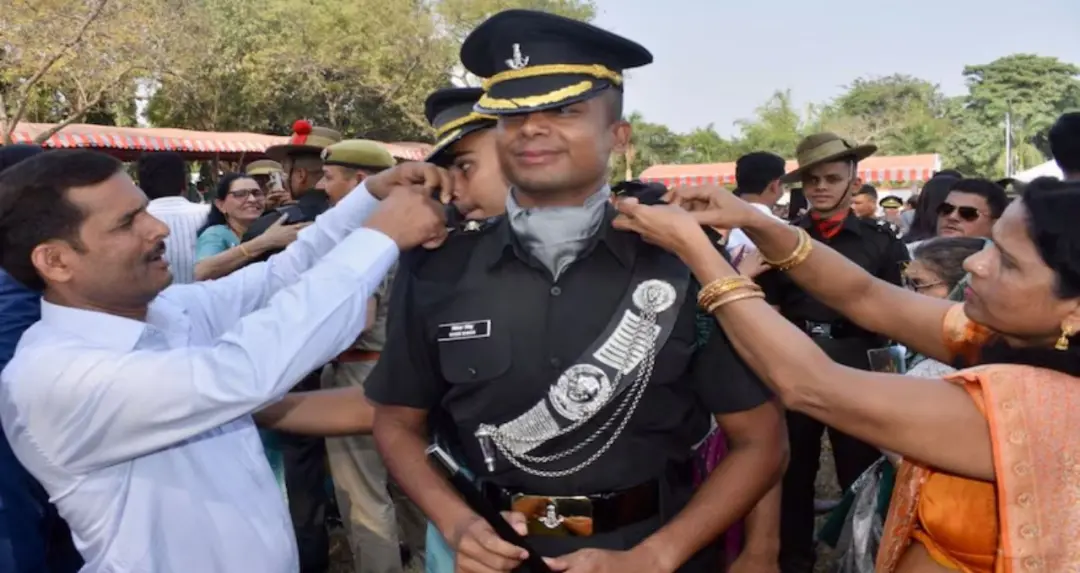 Success Story: সাধারণ পরিবার থেকে ভারতীয় সেনায় লেফটেন্যান্ট, শিলিগুড়ির বিবেক সিংয়ের সাফল্যে গর্বিত শহর