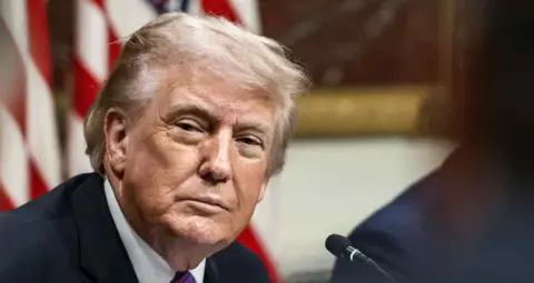 latest news subkuz - ईरान को डोनाल्ड ट्रंप की कड़ी चेतावनी, बोले– होर्मुज जलडमरूमध्य रोका तो अमेरिका करेगा 20 गुना तेज हमला