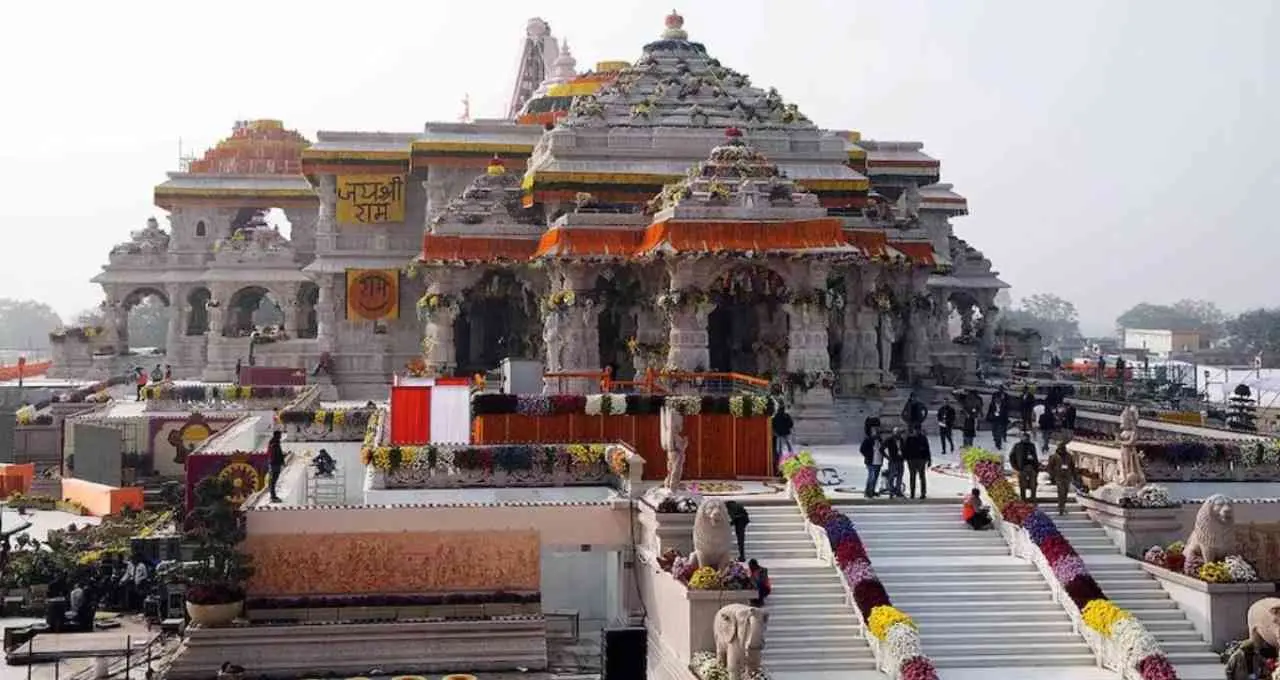 अयोध्या राम मंदिर परिसर में नए प्रवेश नियम लागू, मोबाइल और हथियारों पर सख्त प्रतिबंध