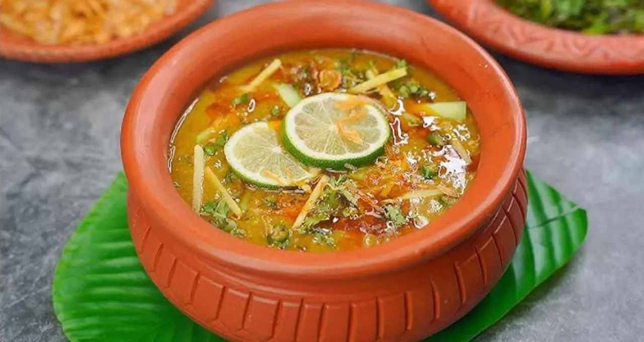 Eid Special Recipes: খুশির ইদে হেঁশেলে শাহী আয়োজন! হালিম থেকে লাচ্চা পরোটা—৩ সহজ রেসিপিতেই জমবে উৎসব
