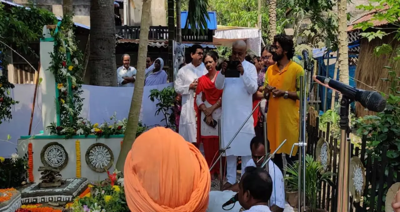ঘন্টুকে হারিয়ে অশ্রুসিক্ত কৃষ্ণেন্দু! পোষ্যের শ্রাদ্ধে উপনিষদ পাঠ, বৃক্ষরোপণ ও সারমেয় ভোজন পূর্ব মেদিনীপুরে
