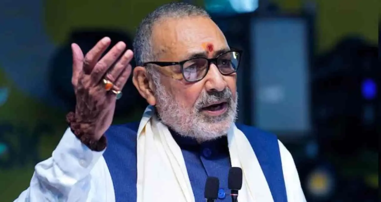 AIMIM नेता शौकत अली के बयान पर गिरिराज सिंह का कड़ा हमला, बोले- ‘देश कानून से चलता है’