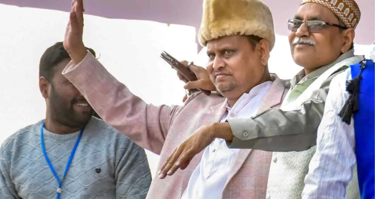 बंगाल में बदला चुनावी समीकरण: AIMIM-कबीर गठबंधन का ऐलान, ममता बनर्जी के सामने खड़ी हुई नई सियासी चुनौती