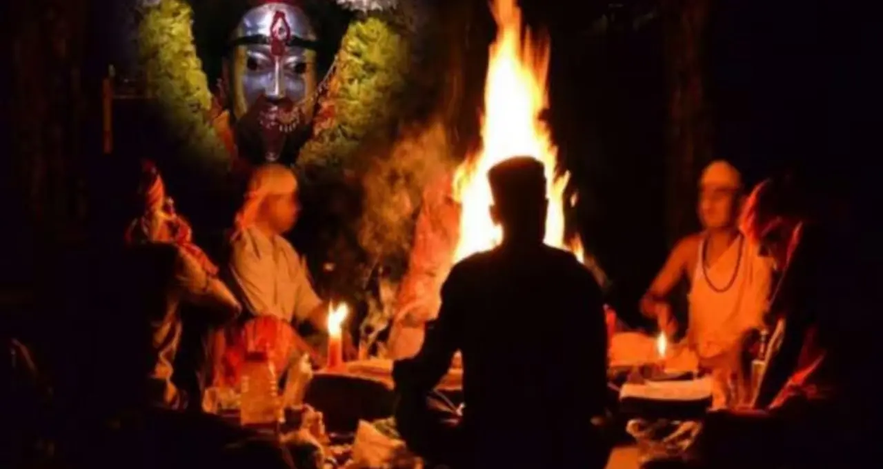 তারাপীঠে UPI বিকল! পুজো দিতে গেলে নগদ না রাখলে ভক্তদের ভোগান্তি চরমে

