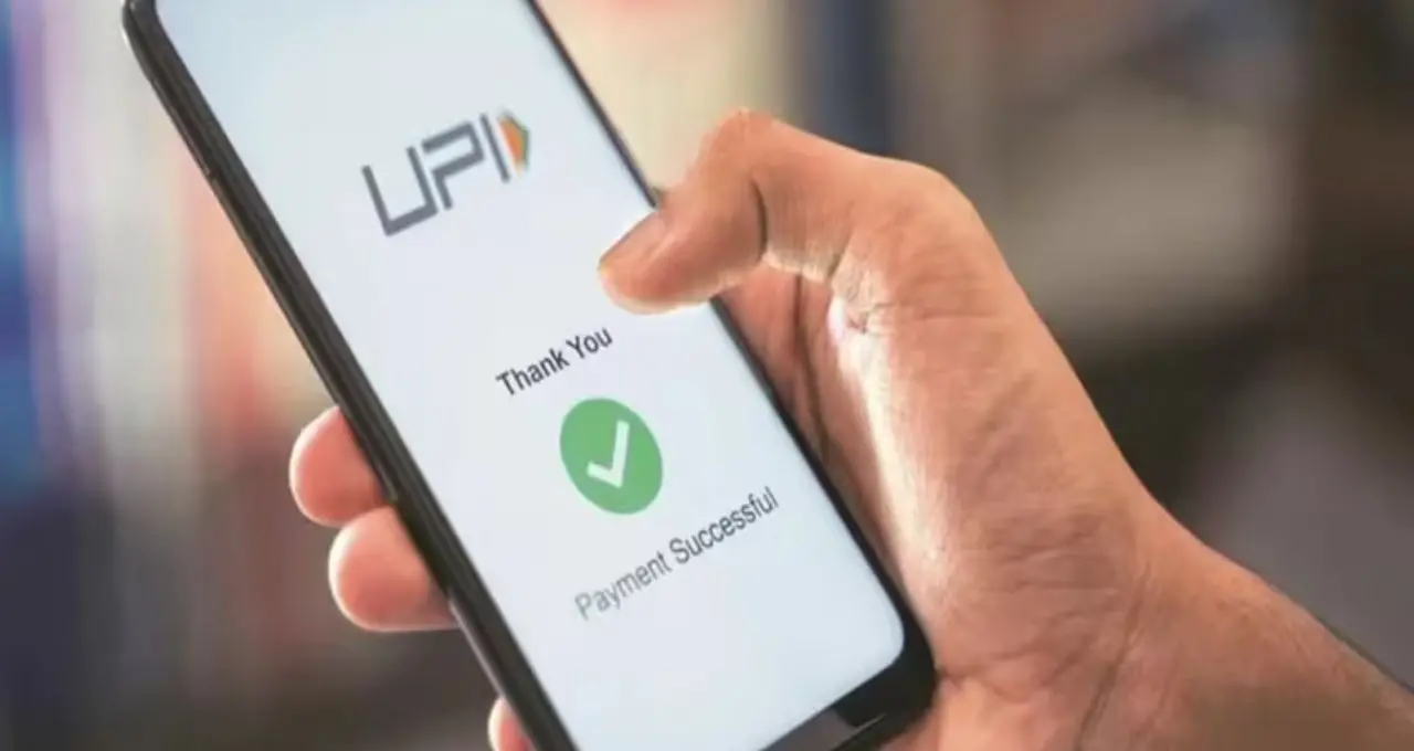 তারাপীঠে UPI বিকল! পুজো দিতে গেলে নগদ না রাখলে ভক্তদের ভোগান্তি চরমে

