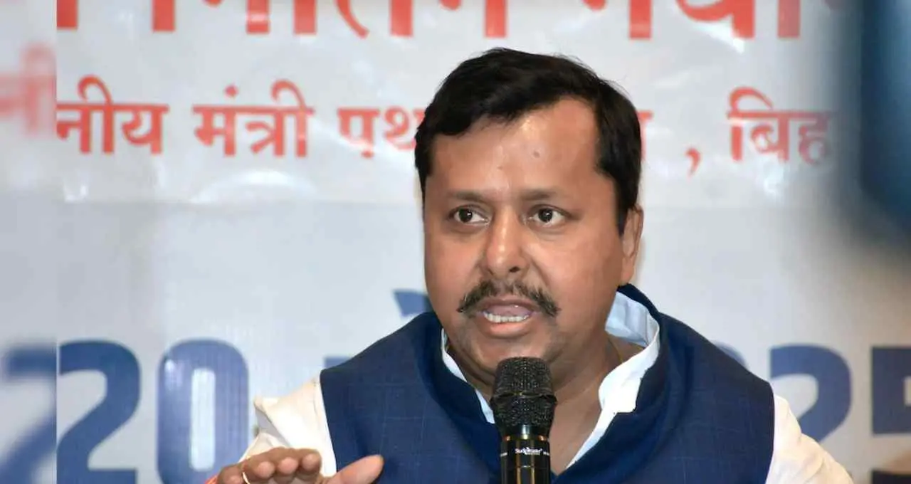 नितिन नवीन ने छोड़ा विधायक पद, राज्यसभा में नई पारी के साथ भाजपा की राष्ट्रीय राजनीति में निभाएंगे बड़ी भूमिका