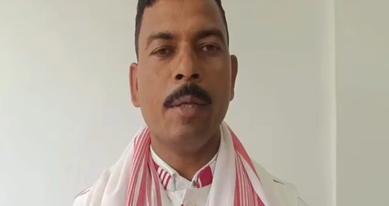বিজেপির টিকিট না পেয়ে অভিমানে নির্দল প্রার্থী টিম্পু ওঁরাও, মাদারিহাটে রাজনৈতিক চমক
