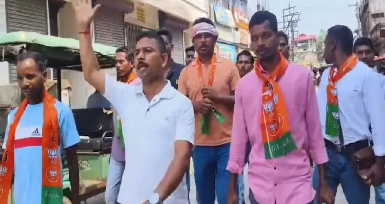 বিজেপির টিকিট না পেয়ে অভিমানে নির্দল প্রার্থী টিম্পু ওঁরাও, মাদারিহাটে রাজনৈতিক চমক
