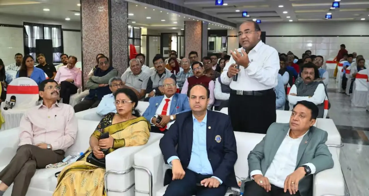 শিলিগুড়িতে চিকিৎসায় নতুন যুগ! NAT প্রযুক্তিতে আগেভাগেই ধরা পড়বে রোগ, রক্ত পরীক্ষায় বিপ্লব
