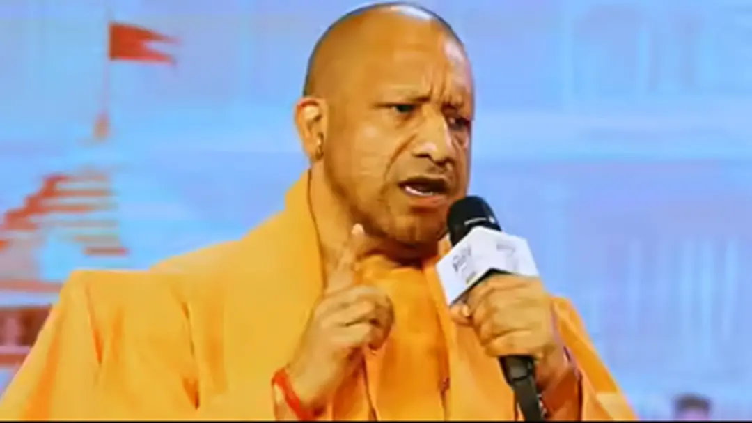 গোরখপুরে বিজেপির প্রতিষ্ঠা দিবসের অনুষ্ঠানে যোগী আদিত্যনাথের বক্তব্যে কংগ্রেসের সমালোচনা