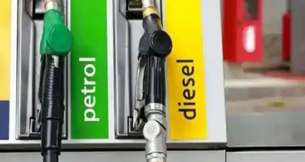 Petrol Diesel Price: ভারতের কোথায় সবচেয়ে সস্তা পেট্রল? কেন রাজ্যভেদে বদলায় তেলের দাম
