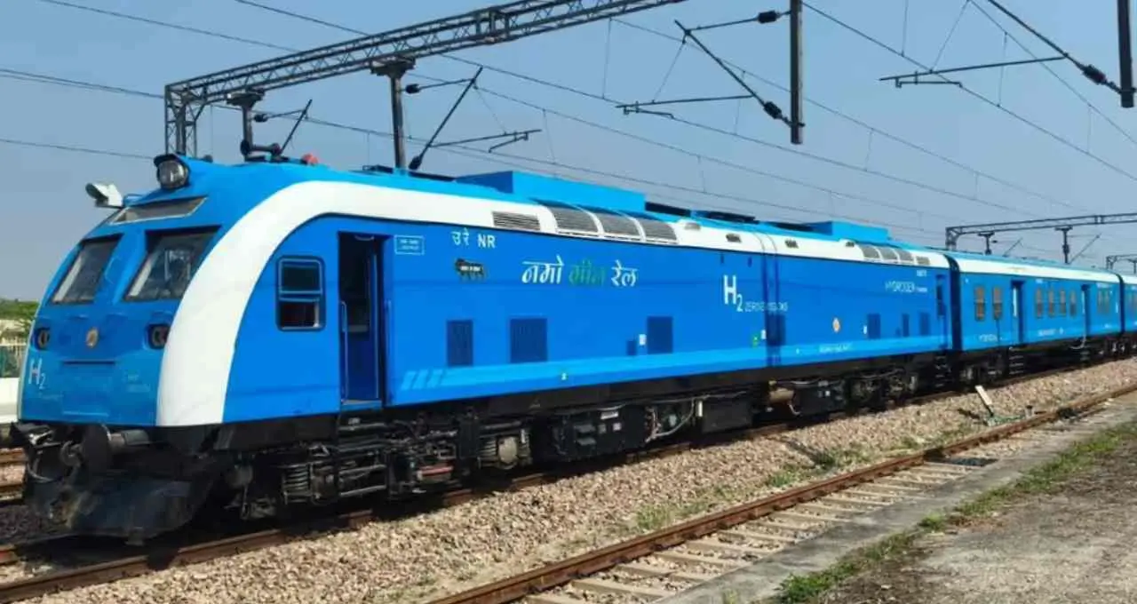 देश की पहली हाइड्रोजन ट्रेन का ट्रायल सफल, जानें इसकी खासियतें और तकनीकी विवरण  