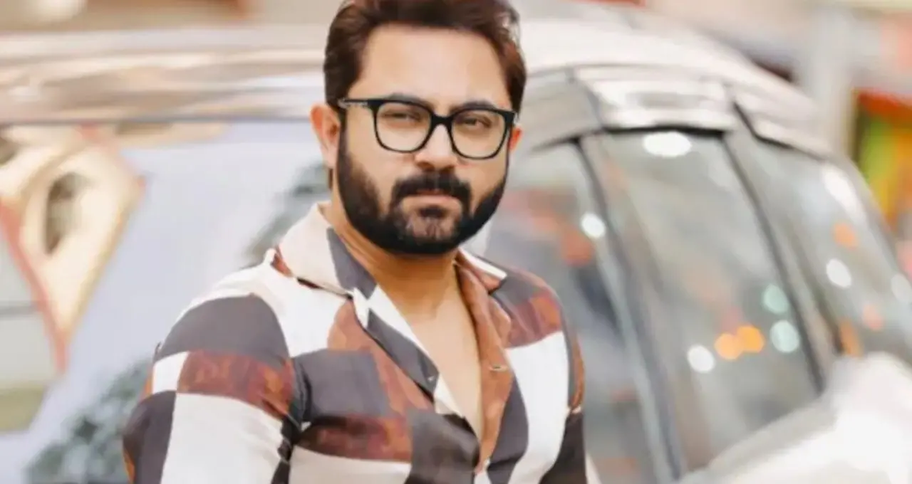 ব্যাঙ্কে কোটি টাকা, ৪টি দামি গাড়ি! হলফনামায় সোহম চক্রবর্তীর সম্পত্তির খতিয়ান প্রকাশ্যে
