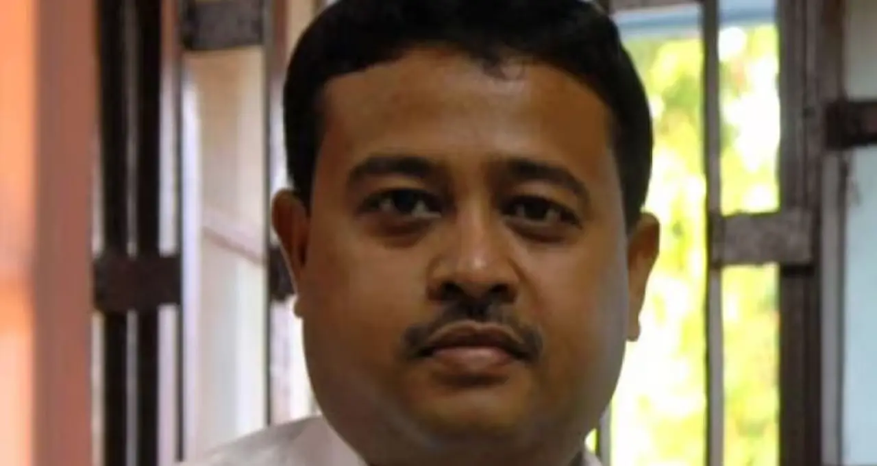 ৫টি মামলা, কোটির সম্পত্তি! হলফনামায় দিব্যেন্দু অধিকারীর আয়-সম্পদের খতিয়ান প্রকাশ্যে
