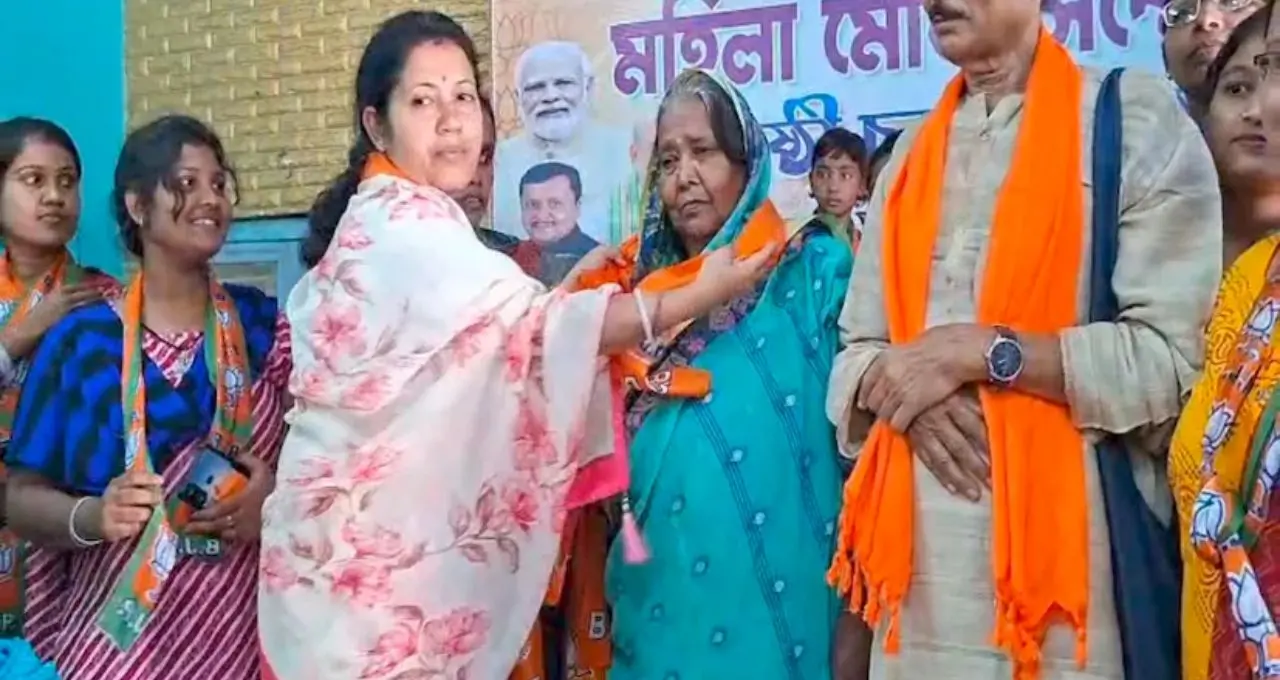 সামশেরগঞ্জ হিংসার রেশ ভোটে! নিহত পিতা-পুত্রের পরিবার এবার বিজেপির প্রচারে
