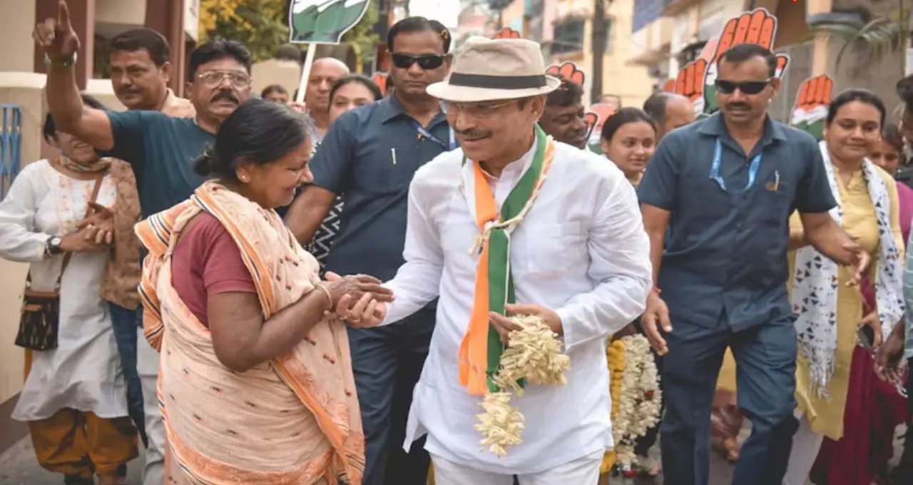 ক্লাস ৯ পাশ, তবু কোটিপতি! হলফনামায় অধীর চৌধুরীর সম্পত্তির অঙ্কে চমক
