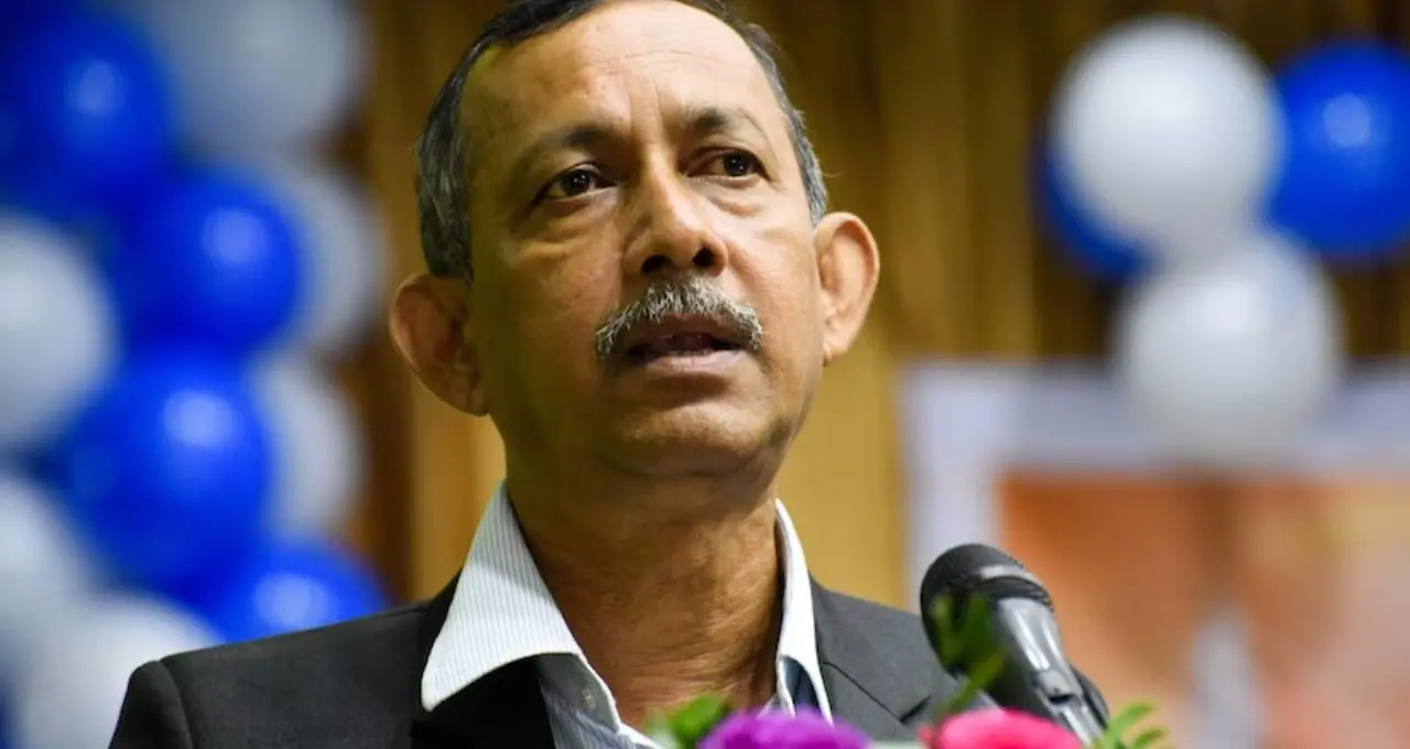 সাড়ে ৪ কোটি টাকার সম্পত্তি, তবুও ‘ক্লিন ইমেজ’! শিলিগুড়ির লড়াইয়ে আলোচনার কেন্দ্রে গৌতম দেব

