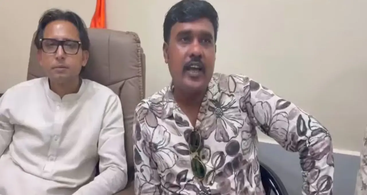ভিডিও ‘ফাঁস’ ঘিরে তোলপাড়! হুমায়ুন কবীর-এর দলে ভাঙন, ব্লক সভাপতি যোগ দিলেন তৃণমূলে