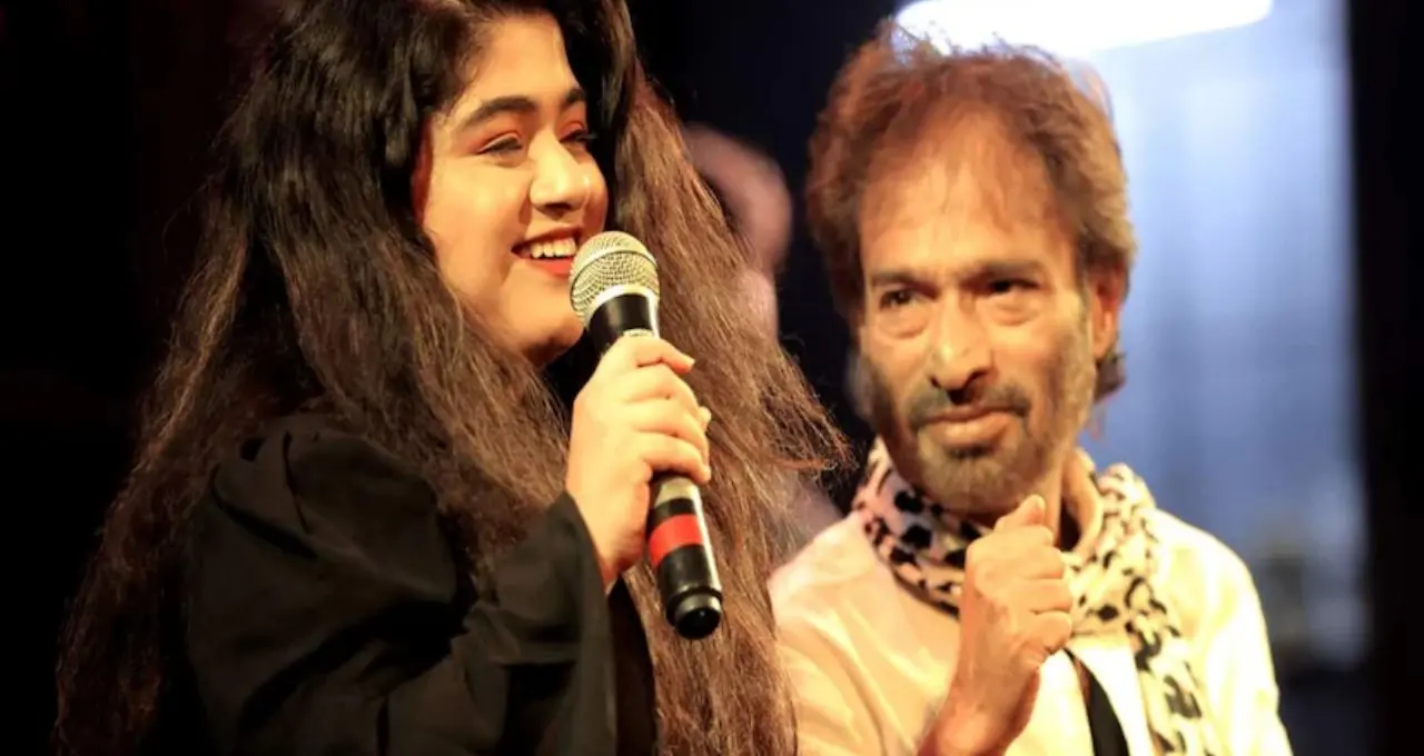 ভোটের ময়দানে সুরের ঝড়! Nachiketa Chakraborty-ধানসিঁড়ির কণ্ঠে গৌতম দেবের থিম সং “শিলিগুড়ির সূর্য”
