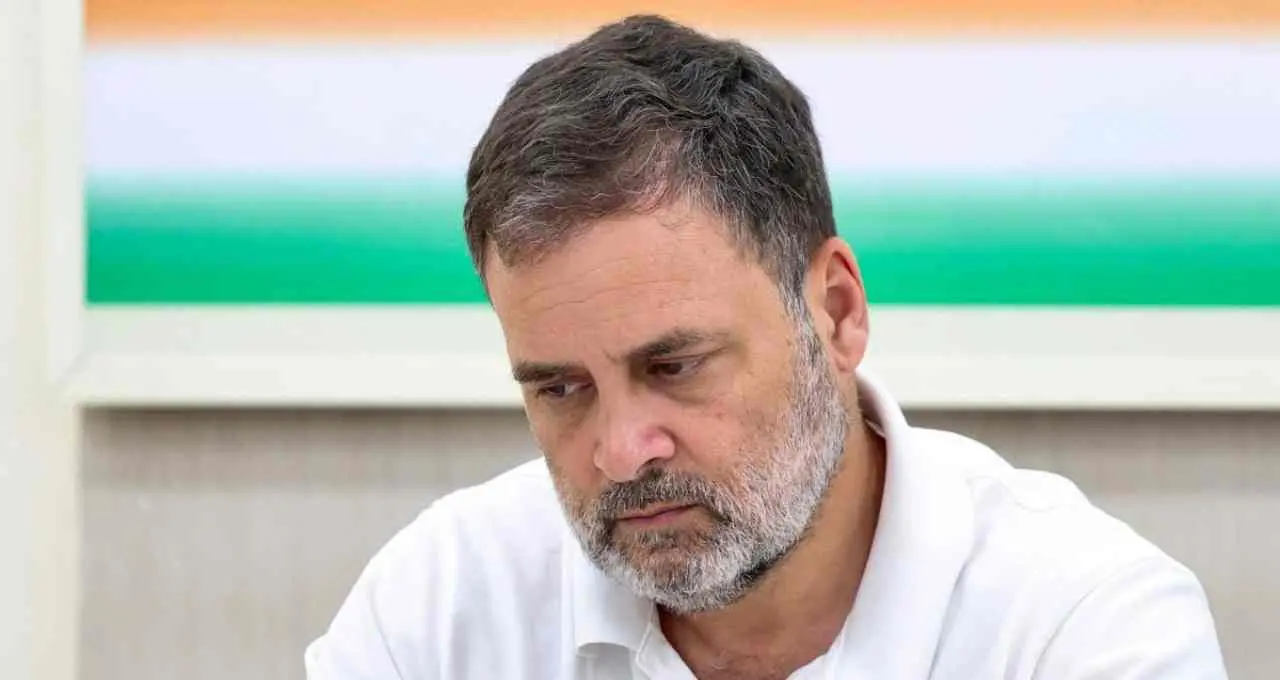 राहुल गांधी नागरिकता मामला: इलाहाबाद हाईकोर्ट के जज ने खुद को सुनवाई से किया अलग, नई पीठ को सौंपा गया केस