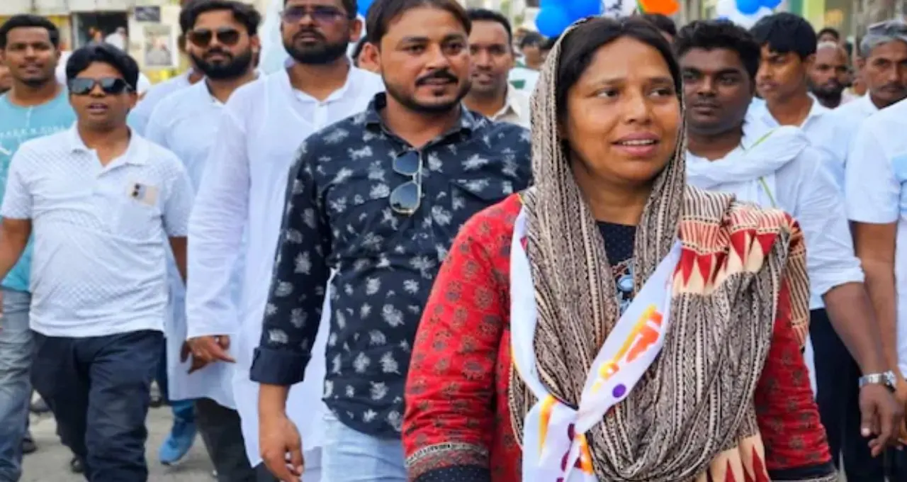৫ বছরে তিনগুণ সম্পত্তি! সুজাপুরে চমক Sabina Yeasmin-এর হলফনামায়
