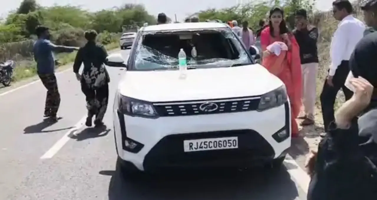 झुंझुनूं सड़क हादसा: तेज रफ्तार कार की टक्कर से ममेरे भाई-बहन की मौत, 4 साल की बच्ची गंभीर