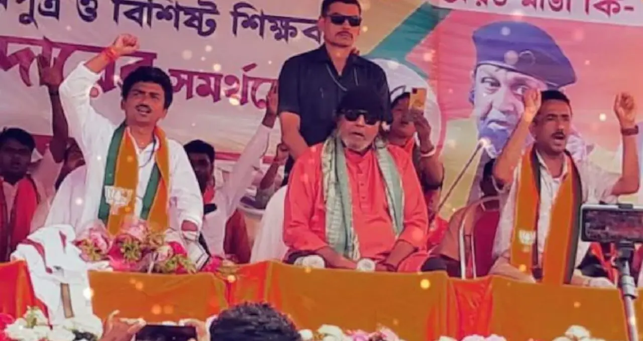হরিরামপুরে জনজোয়ার! ‘মিঠুন দা জিন্দাবাদ’ স্লোগানে মুখর সভা, নির্বাচনের আগে ঝড় তুললেন Mithun Chakraborty
