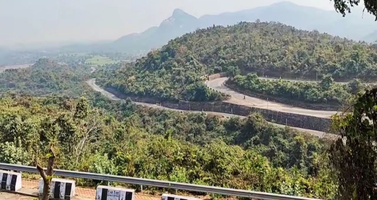 IMD Weather Update: তাপপ্রবাহে জ্বলছে দক্ষিণবঙ্গ, বৃষ্টির ভরসায় উত্তরবঙ্গ—কবে মিলবে স্বস্তি?
