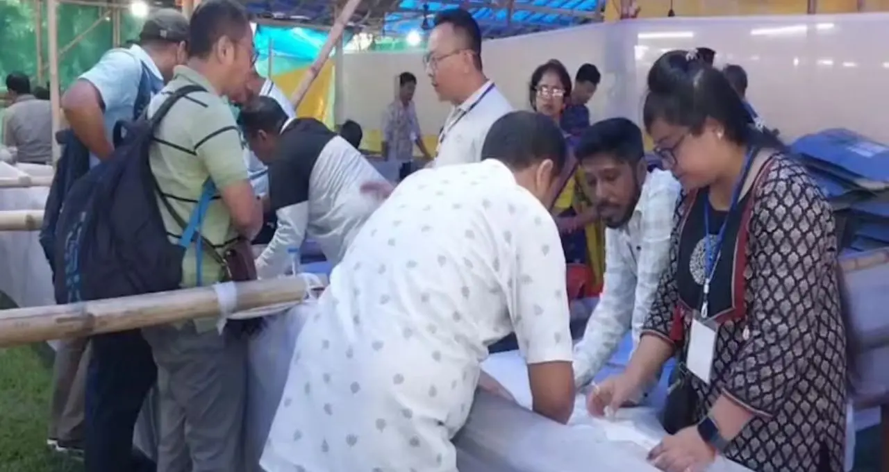 ভোটের আগে দার্জিলিং-শিলিগুড়িতে নিশ্ছিদ্র নিরাপত্তা! সীমান্ত জুড়ে হাই-অ্যালার্ট, মোতায়েন বিশাল বাহিনী
