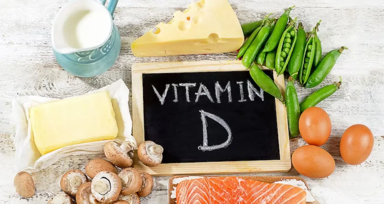 Vitamins & Hair Fall: কোন পুষ্টির অভাবে চুল ঝরে টাক? শুধু শ্যাম্পু নয়, সমস্যা লুকিয়ে শরীরেই!

