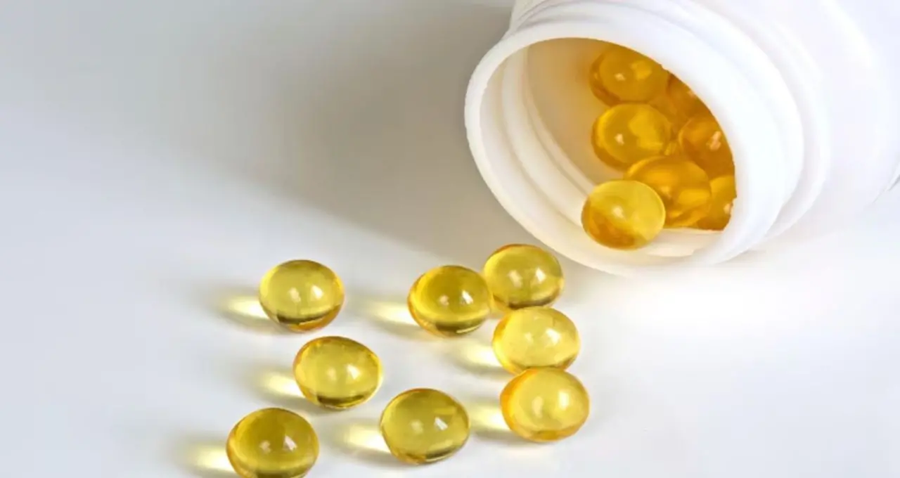 Omega 3 Fatty Acid: ভুল সময়ে খেলেই ক্ষতি! সঠিক নিয়ম না মানলে উল্টে শরীরেই মারাত্মক প্রভাব
