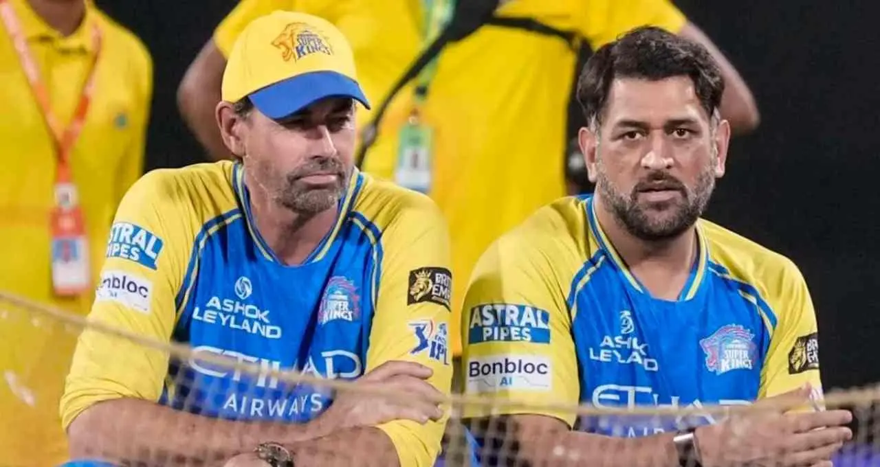 MS Dhoni Injury Update: प्रशंसकों को लगा बड़ा झटका, कोच Stephen Fleming ने खेलने पर दिया बयान